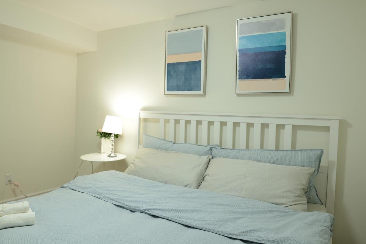 Spacious 2-Bed-Room Near Yonge & Major Mackenzie ริชมอนด์ฮิลล์ ภายนอก รูปภาพ